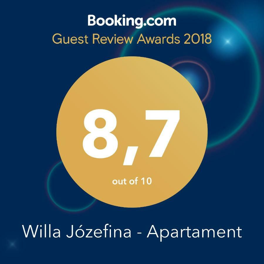 Apartament Jozefinka Apartment ชกลาร์สกา ปอเรมบา ภายนอก รูปภาพ